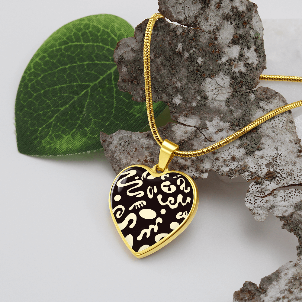 Pure Imagination Luxury Graphic Heart Necklace - 18K Gold