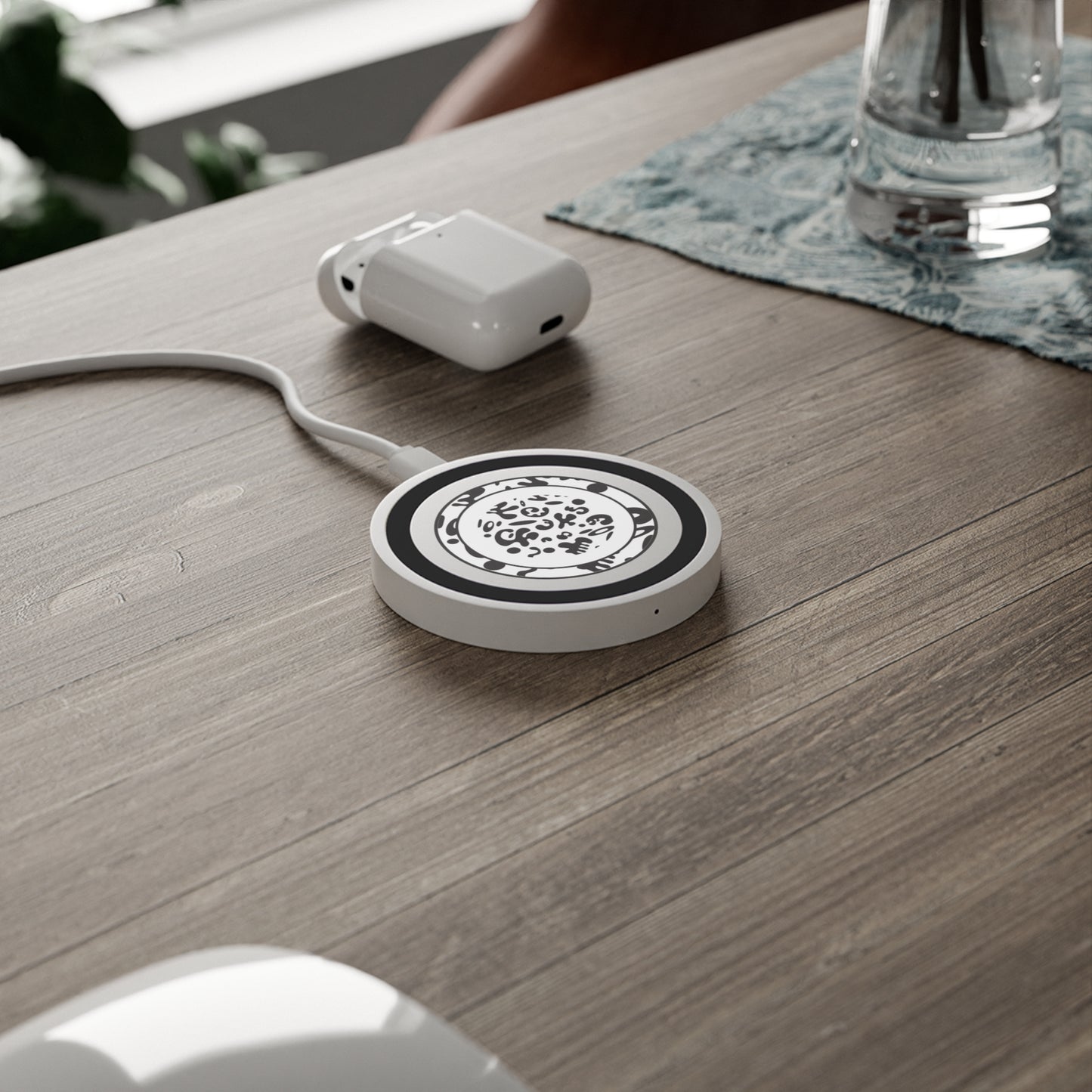 Adorn'd Wireless Charging Pad